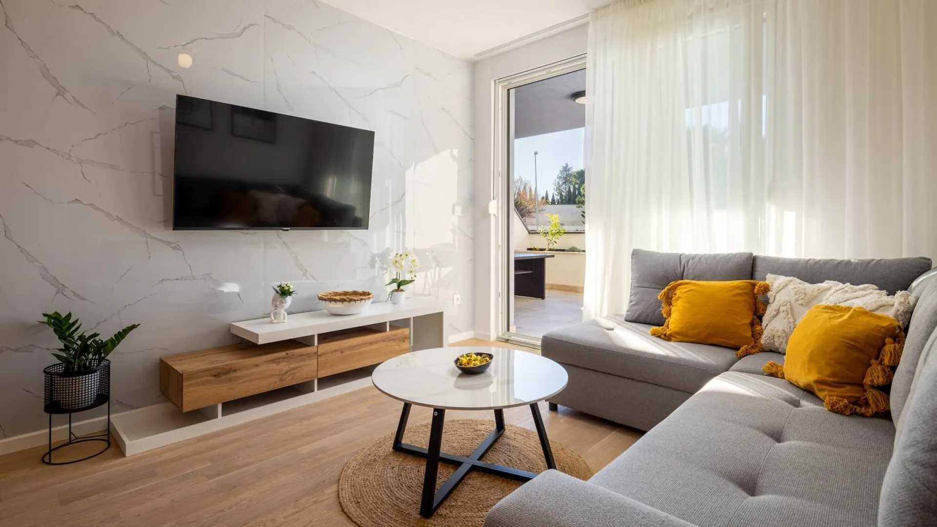 Apartment Vedran Split