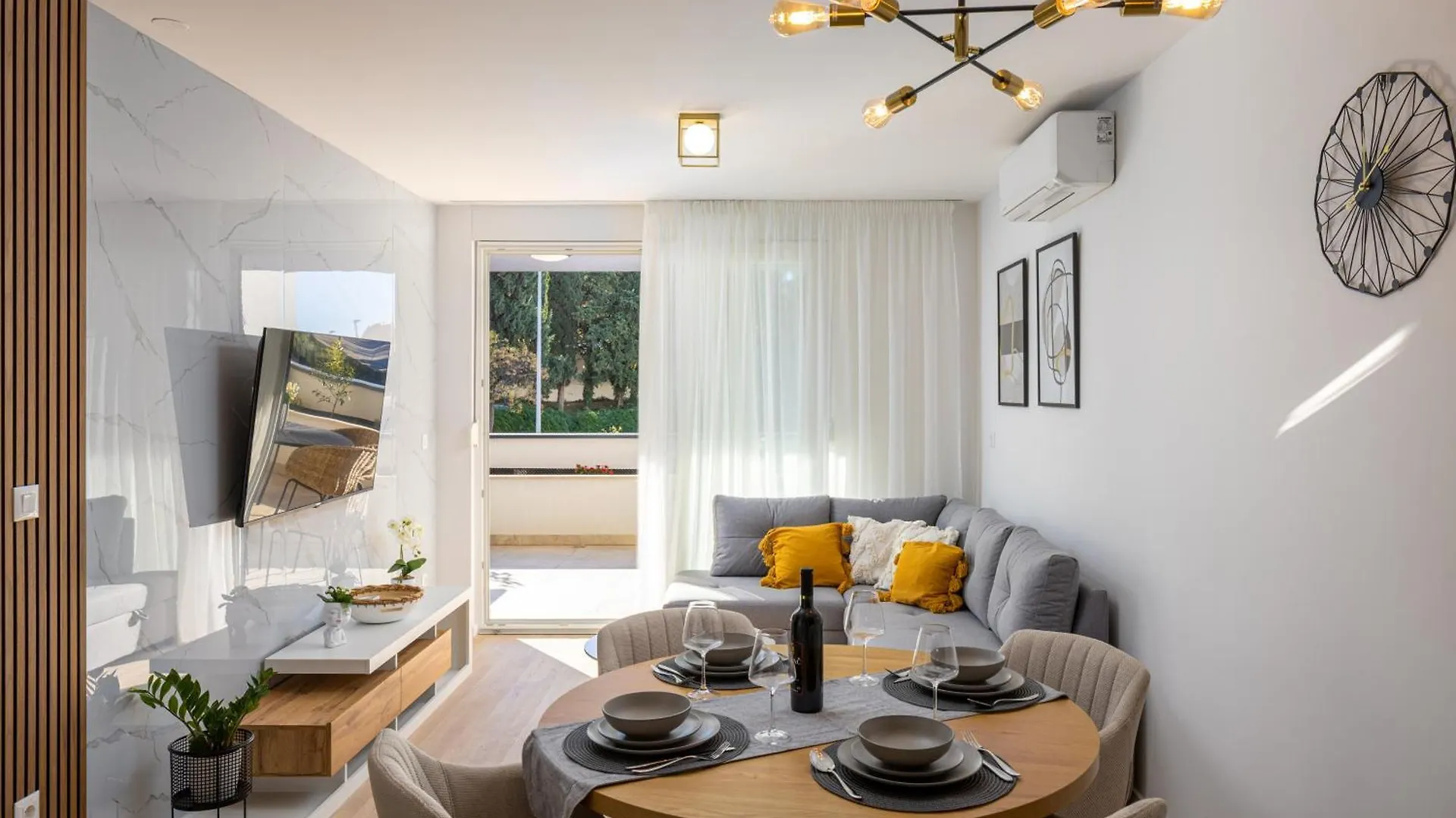 Apartment Vedran Split